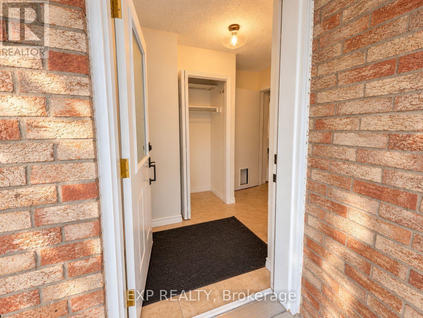 36 Scribner Court — photo 4
