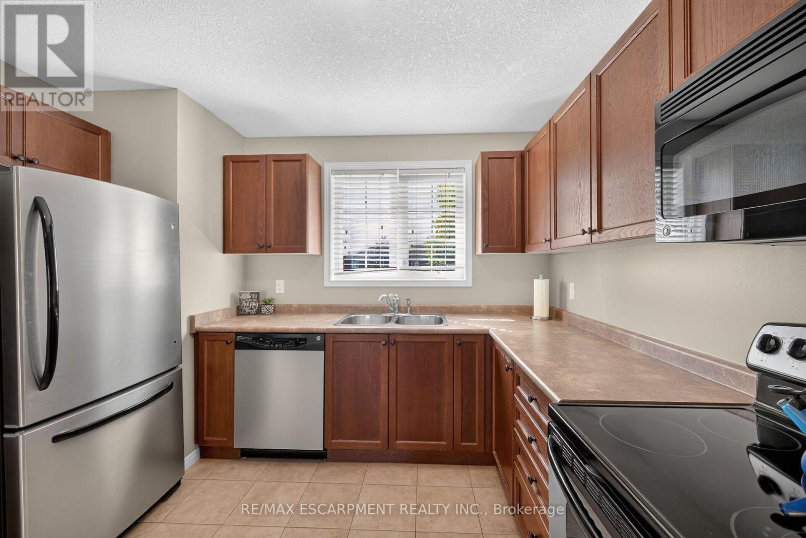 7 Powell Lane, Haldimand, ON photo 10