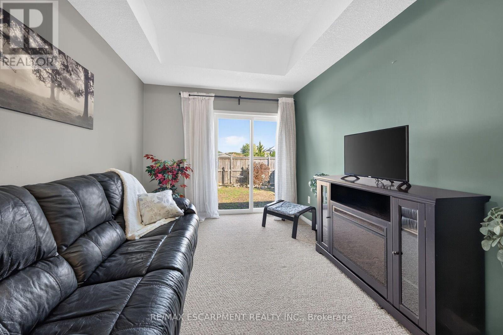 7 Powell Lane, Haldimand, ON photo 17