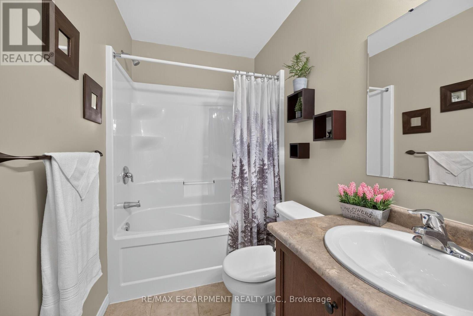 7 Powell Lane, Haldimand, ON photo 25