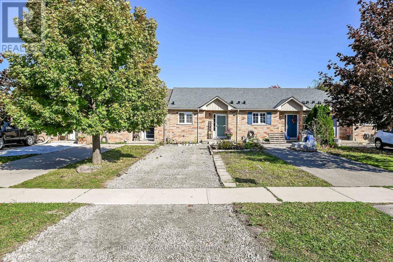 7 Powell Lane, Haldimand, ON photo 3