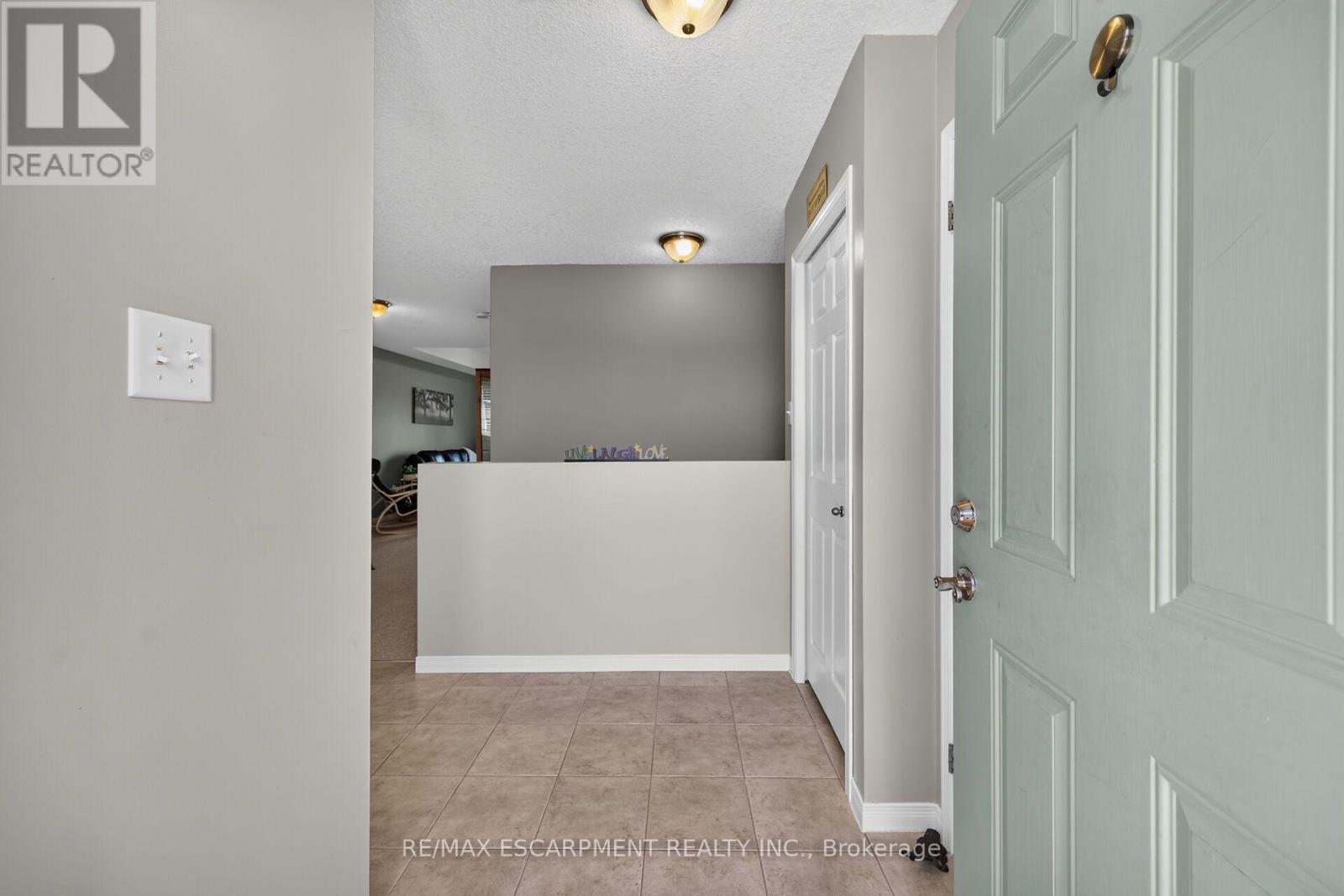 7 Powell Lane, Haldimand, ON photo 5