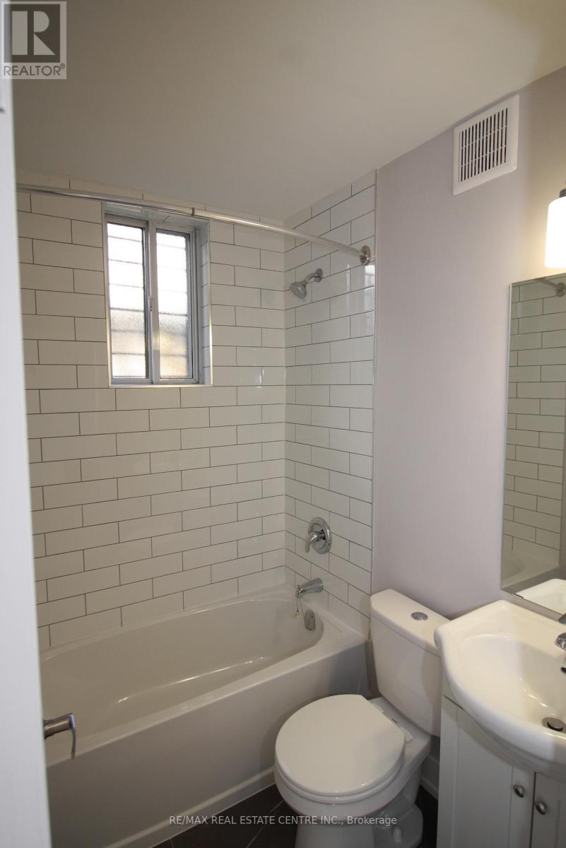 1 - 424 ARGYLE STREET S, Cambridge — photo 10