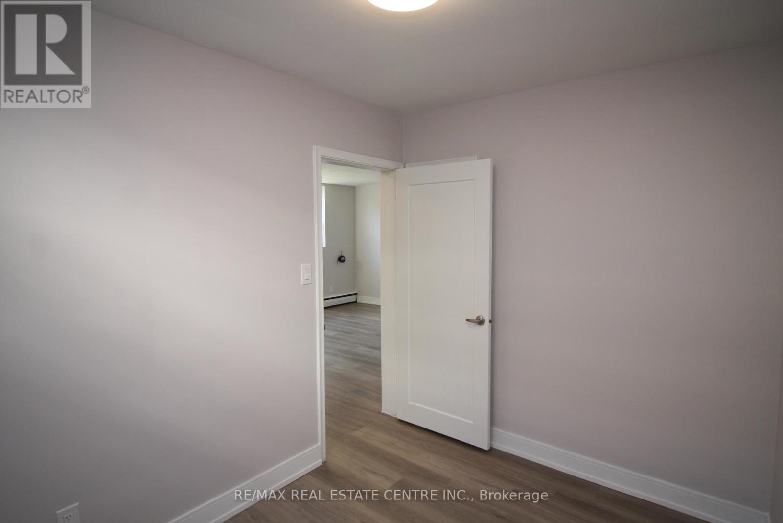 1 - 424 ARGYLE STREET S, Cambridge — photo 8