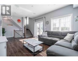 13 - 11 Stockbridge Gardens, Hamilton, ON L8J0H5 Photo 8