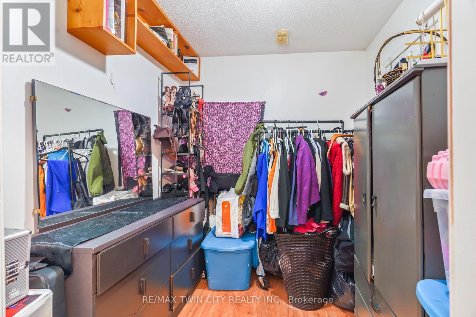 142 Marlborough Street, Brantford, ON photo 23