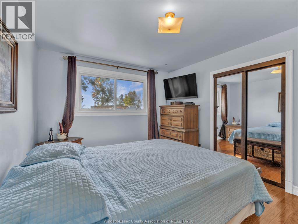 920 Essex Road 14 — photo 15