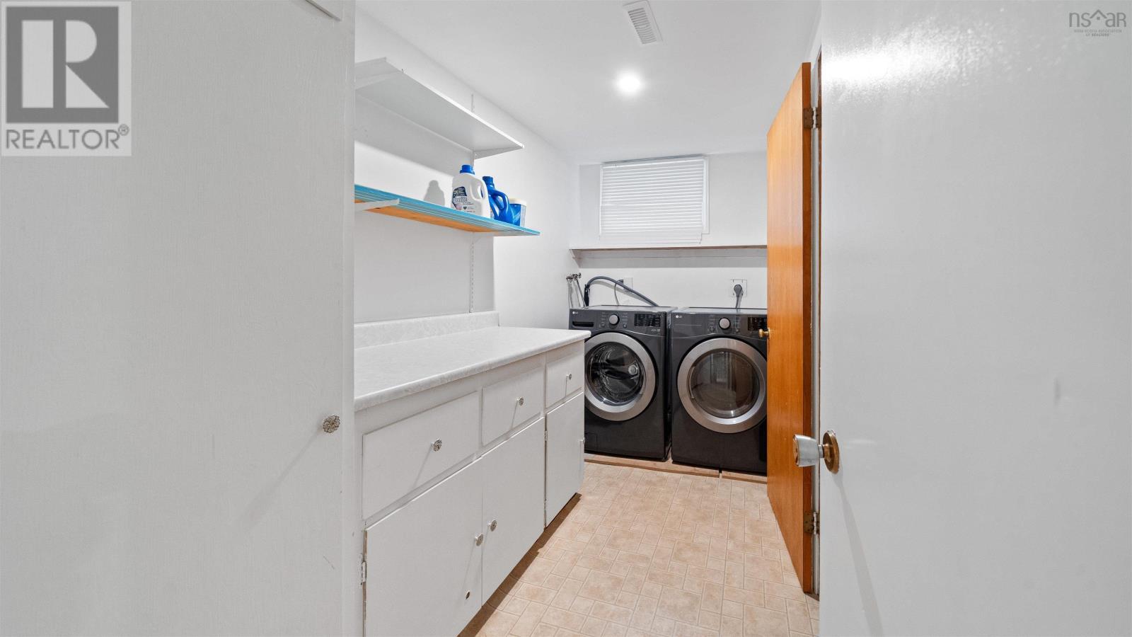 Property 28 of 37 of 93 Dorothea Drive