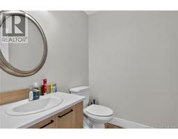 62 Aime Street, photo 19