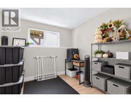 62 Aime Street, photo 16