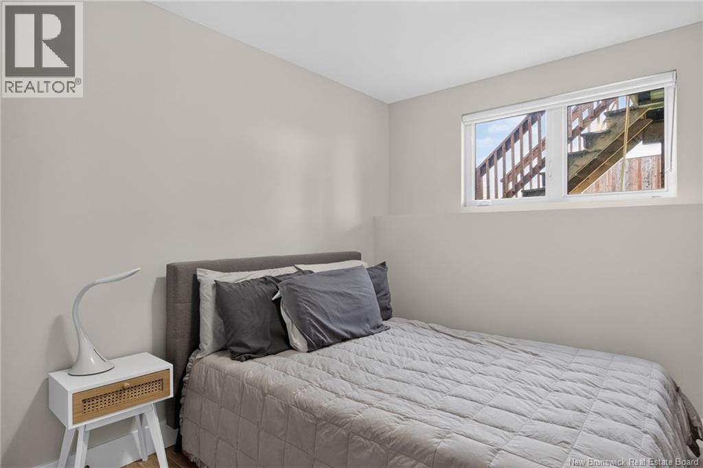 62 Aime Street - 10