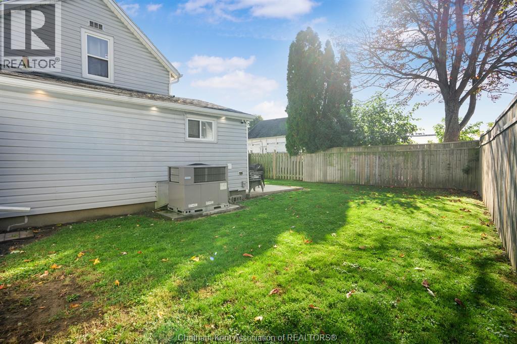 32 Foster STREET, Chatham — photo 7