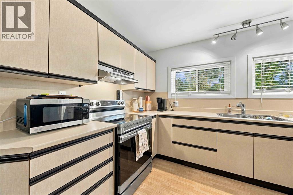 914 Retlaw DRIVE, Sarnia — photo 11