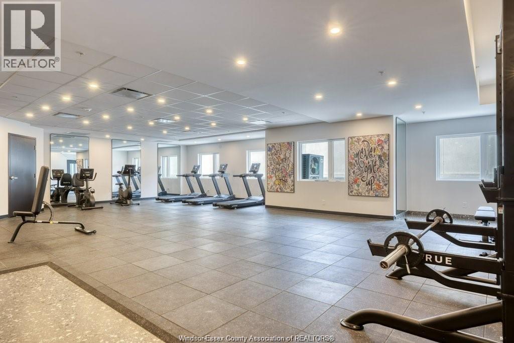 4300 Laurier Parkway — photo 33