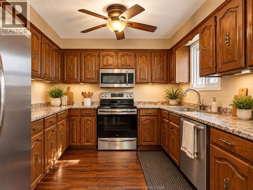 1438 RUSHWOOD CRESCENT, LaSalle — photo 10