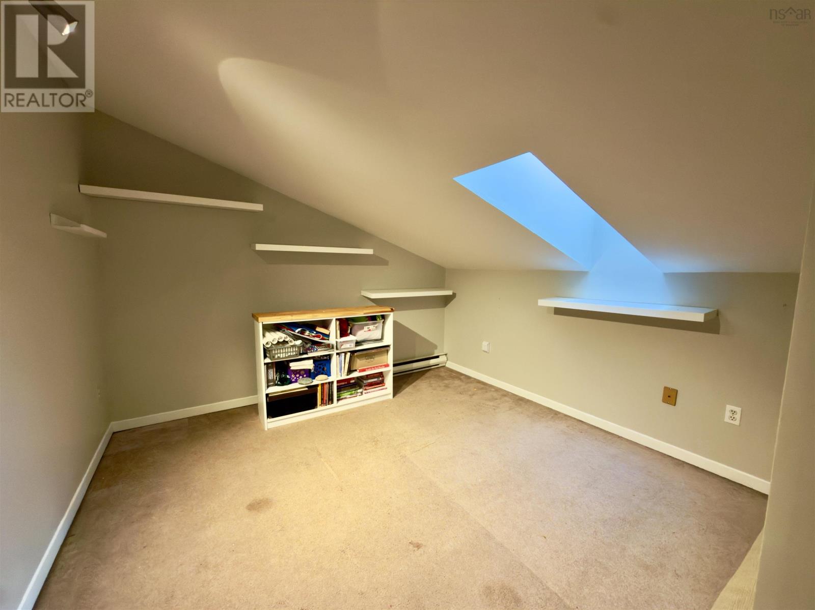 #813 8 Blomidon Terrace - 37