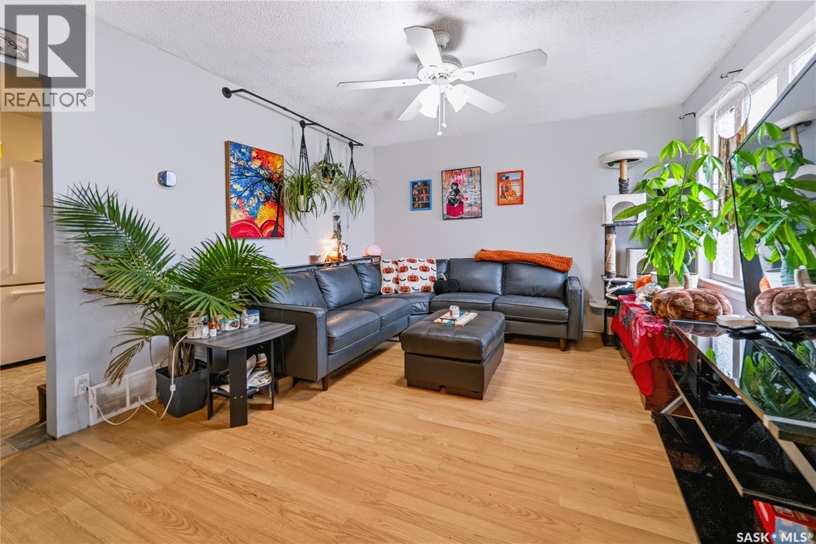 205 WASHINGTON AVENUE - 6
