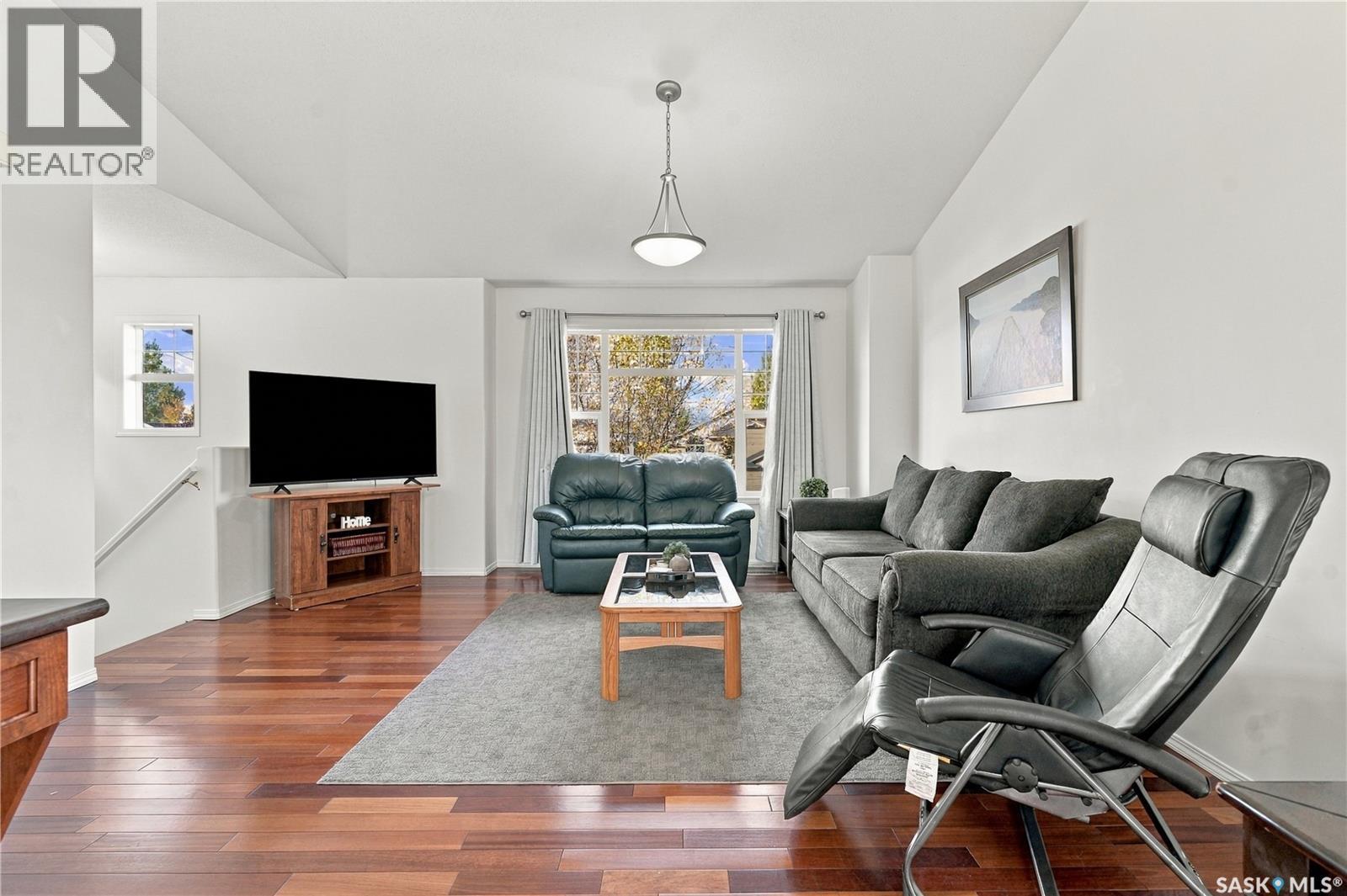 #110 410 Stensrud ROAD - 11
