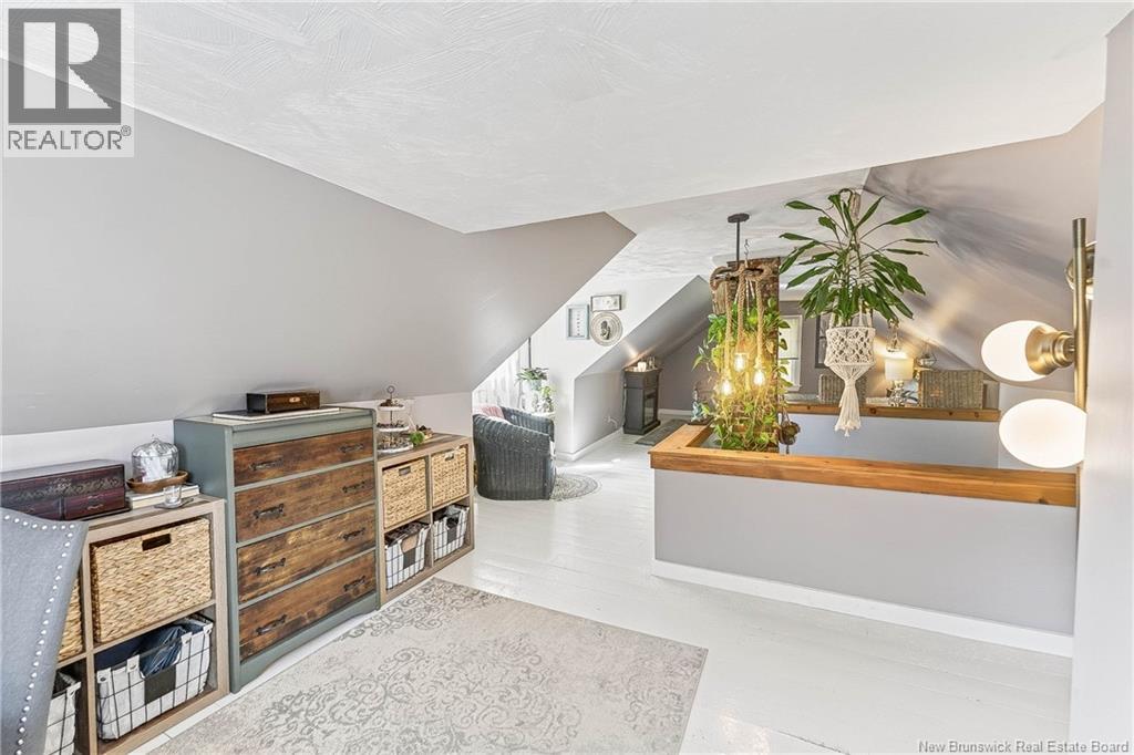30 Riverview Drive - 32