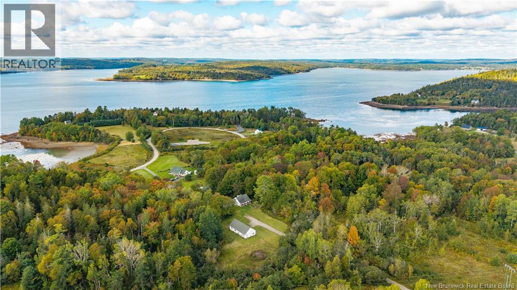 30 Riverview Drive - 48