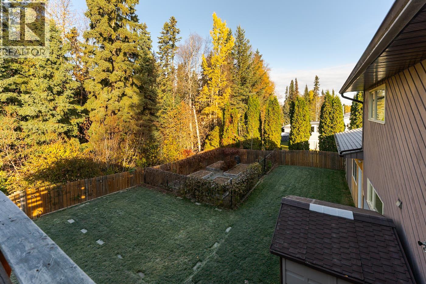 2941 OAKRIDGE CRESCENT - 37