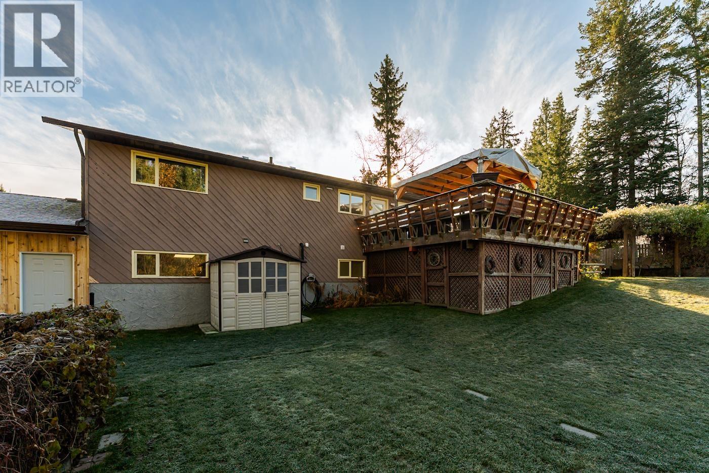 2941 OAKRIDGE CRESCENT - 31