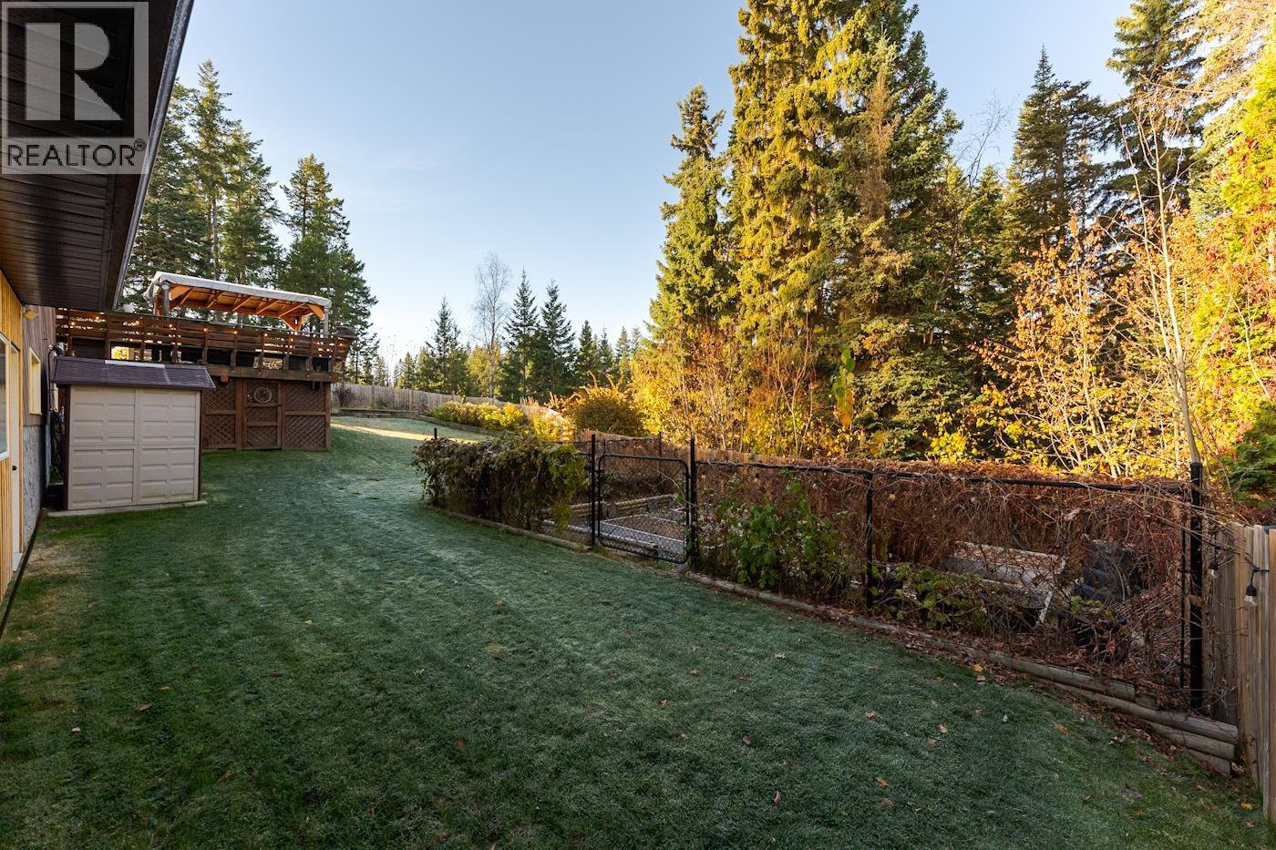 2941 OAKRIDGE CRESCENT - 29