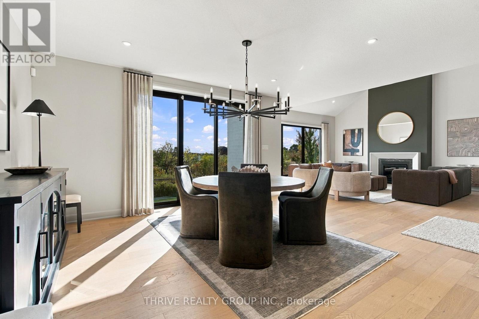55 ASPEN CIRCLE - 16