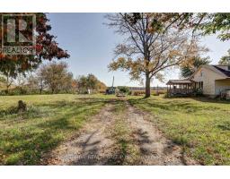 23781 Johnston Line, West Elgin, ON N0L2C0 Photo 16