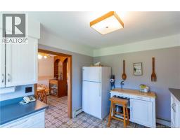 Bedroom - 3808 Loch Lomond Road, Saint John, NB E2N1C4 Photo 8