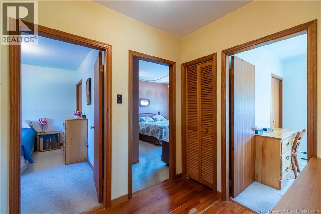 3808 Loch Lomond Road - 17