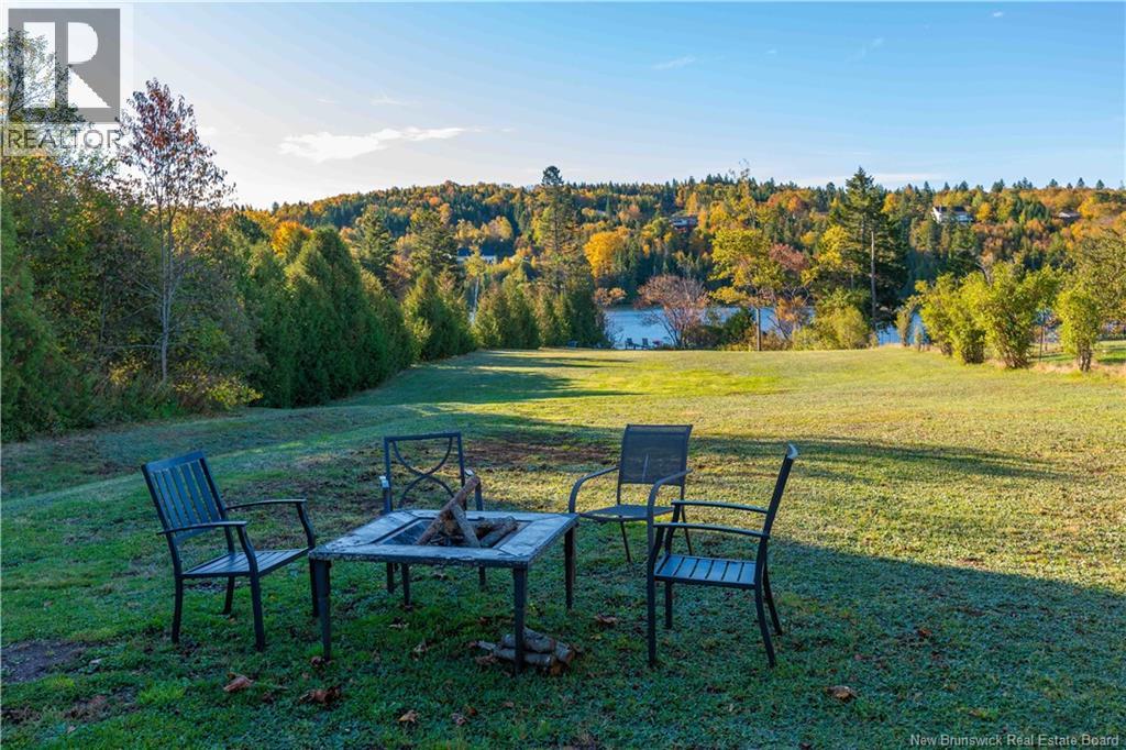 3808 Loch Lomond Road - 41