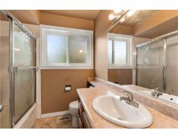 6671 Carncross Crescent, Delta, BC V4E1L5 Photo 16