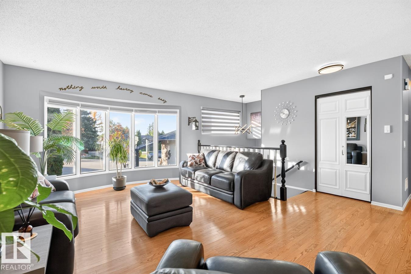 5502 48 Avenue, photo 6