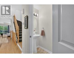 1082 Redtail Private, Ottawa, ON K1J0A9 Photo 18