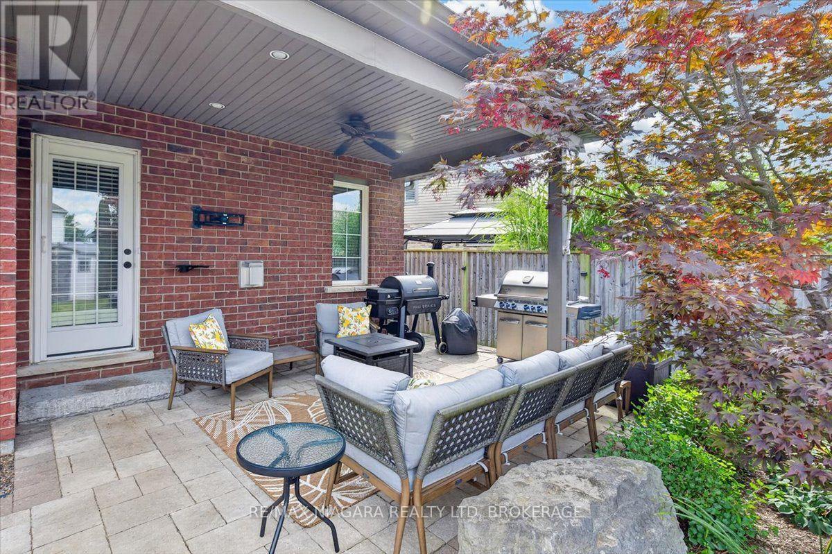 48 Falcon Drive — photo 14