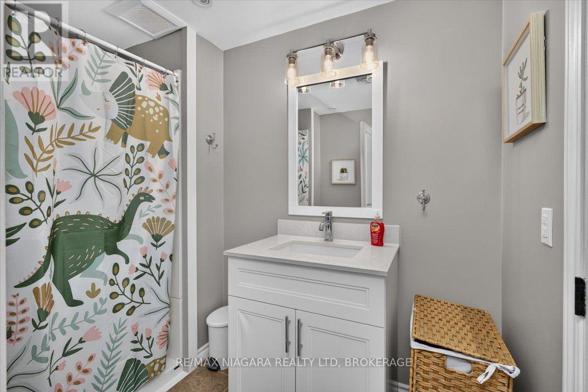 48 Falcon Drive — photo 39