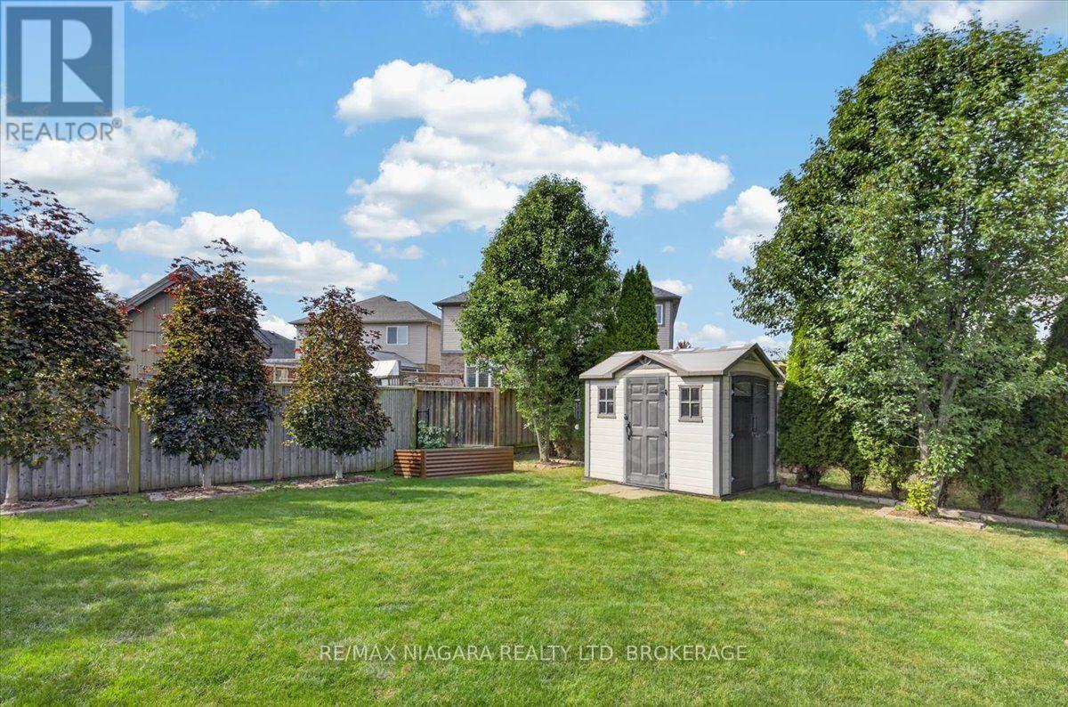 48 FALCON DRIVE, Welland (Coyle Creek) — photo 9