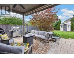 48 Falcon Drive, Welland, ON L3C0B2 Photo 16
