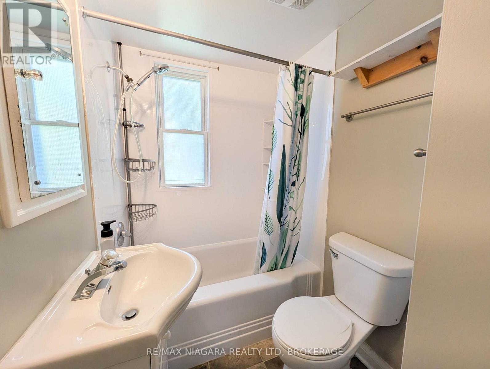 106 Haig Street — photo 14