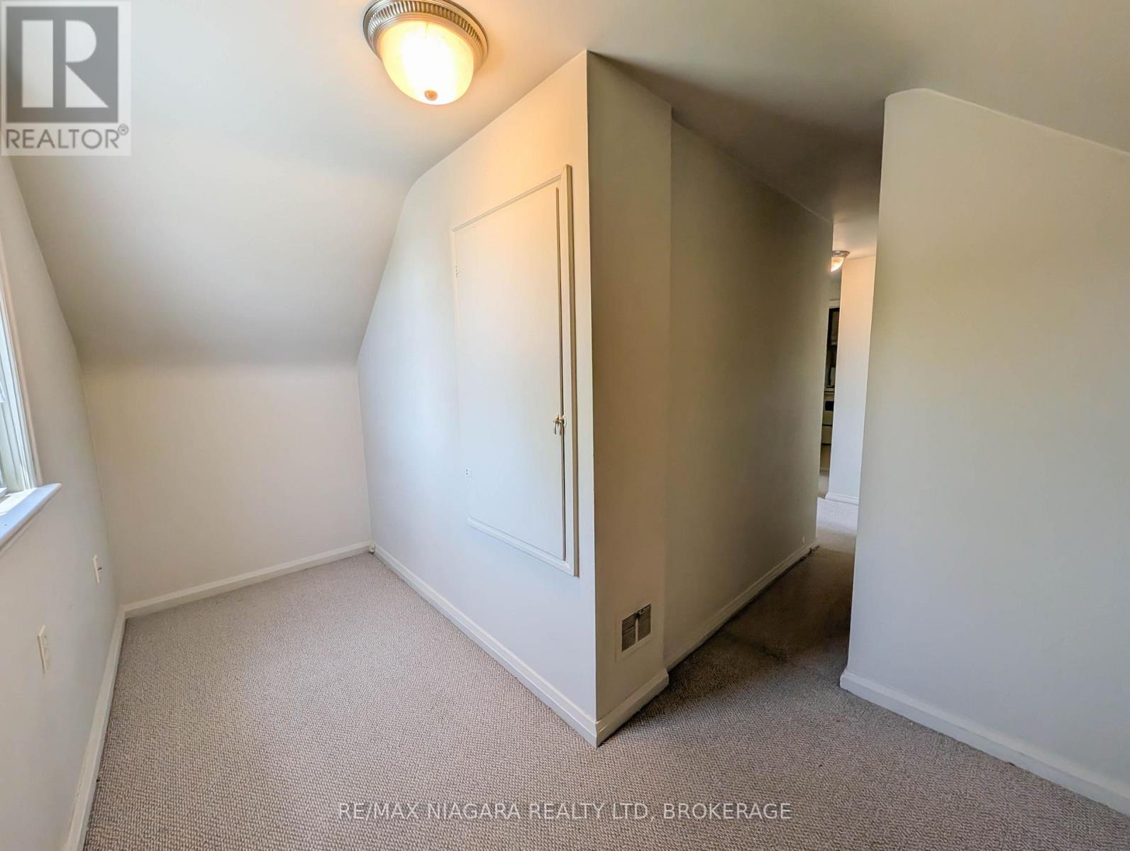 106 Haig Street — photo 23