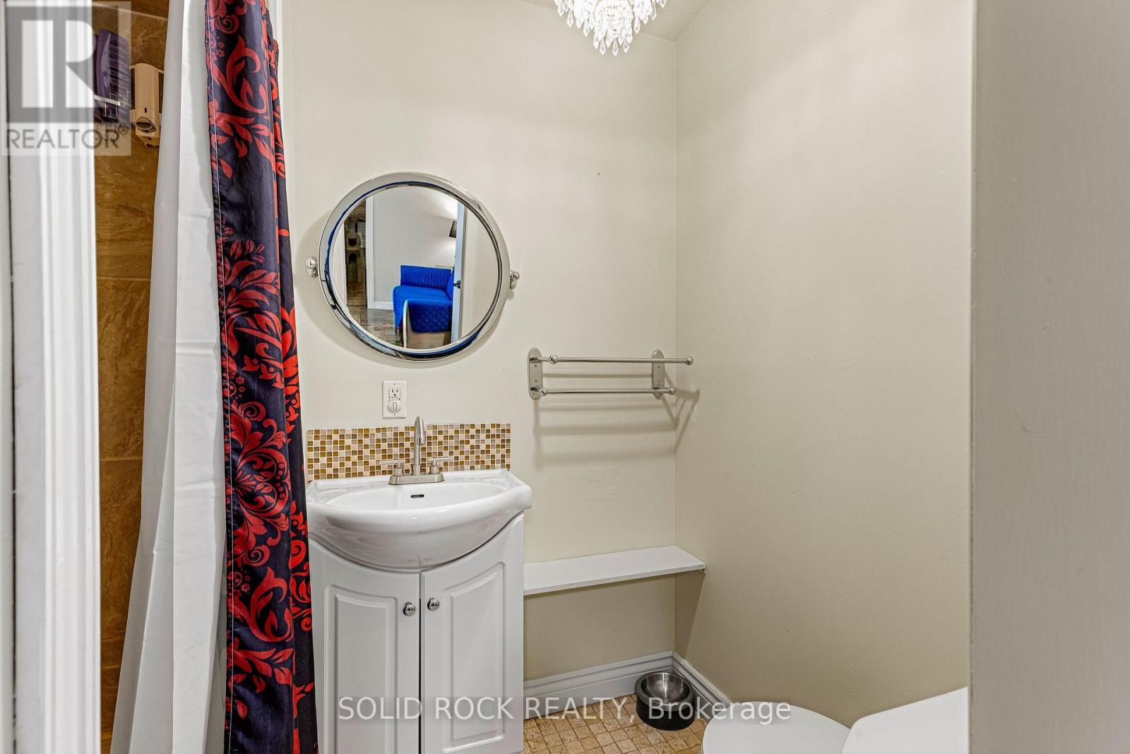 10106 Dixie Road East — photo 36