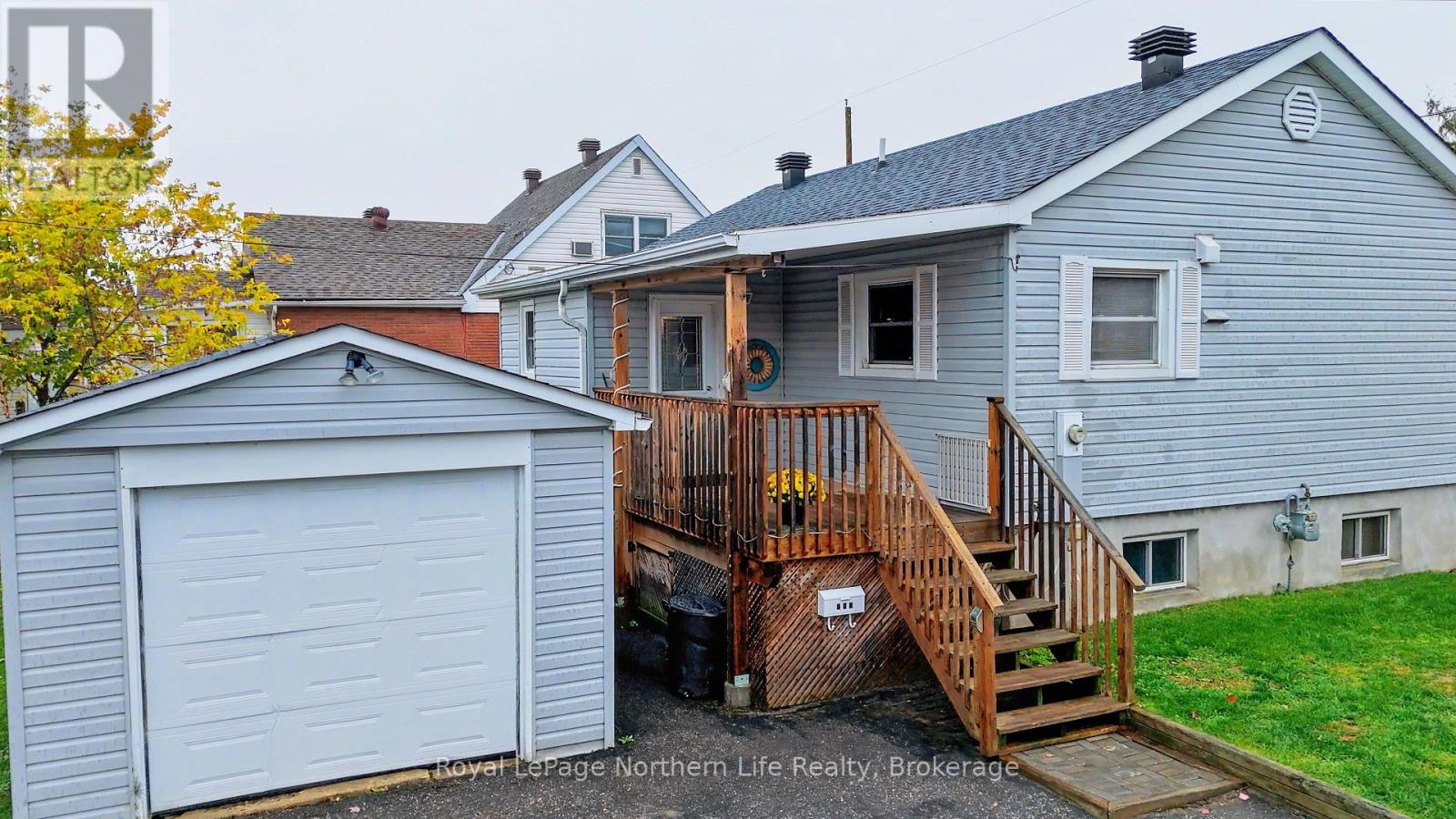 483 ABERDEEN AVENUE - 4