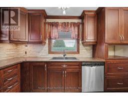 483 Aberdeen Avenue, North Bay, ON P1B7H5 Photo 9