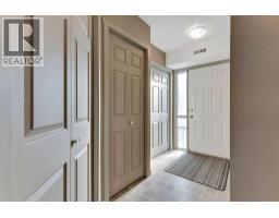 423, 103 Strathaven Drive - photo 6