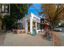 1881 Whyte Avenue, Vancouver, BC V6J1B1 Photo 36