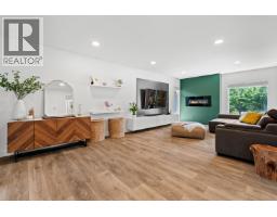603 Rialto Court, Coquitlam, BC V3J6K7 Photo 9