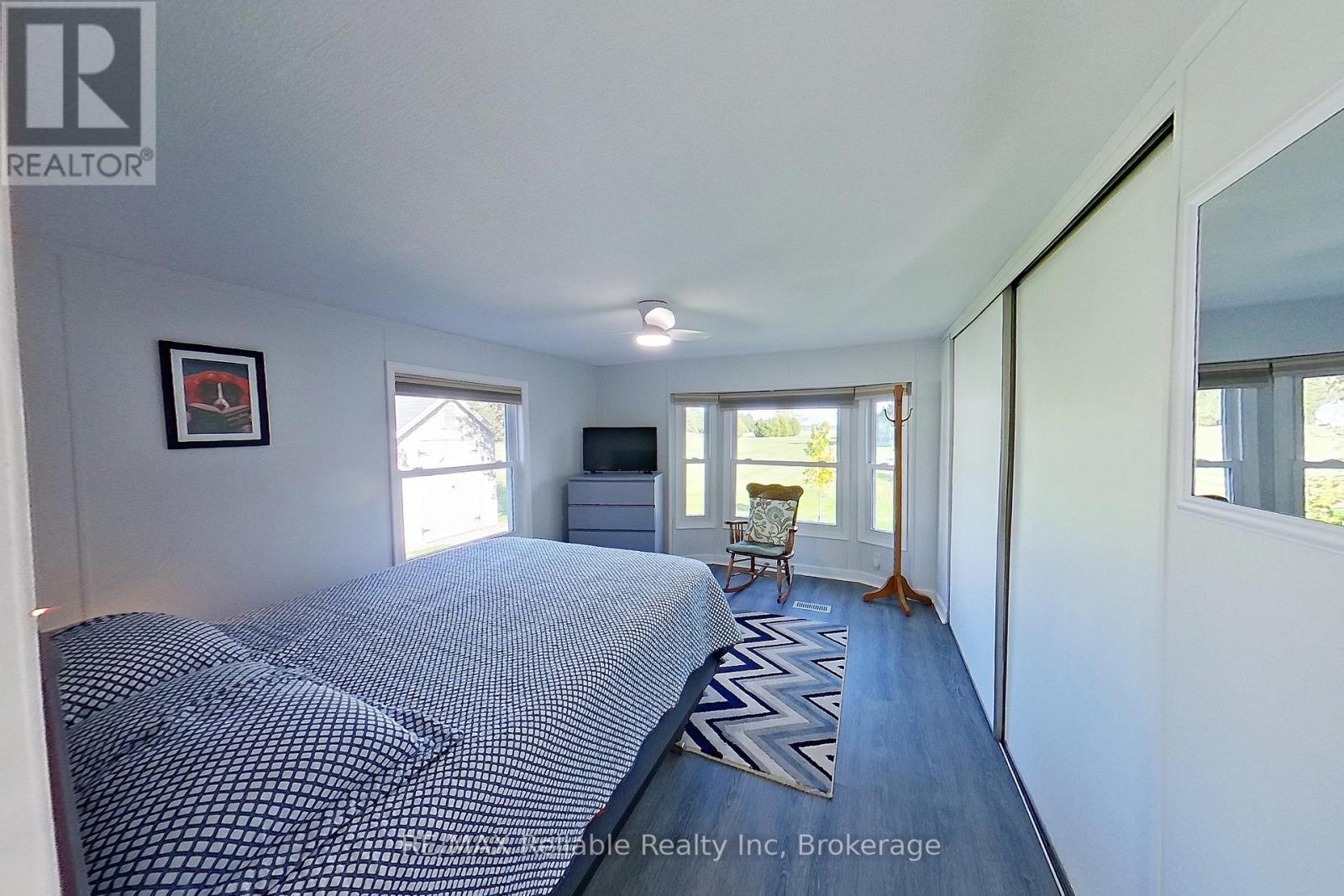 66 Leisure Way — photo 25