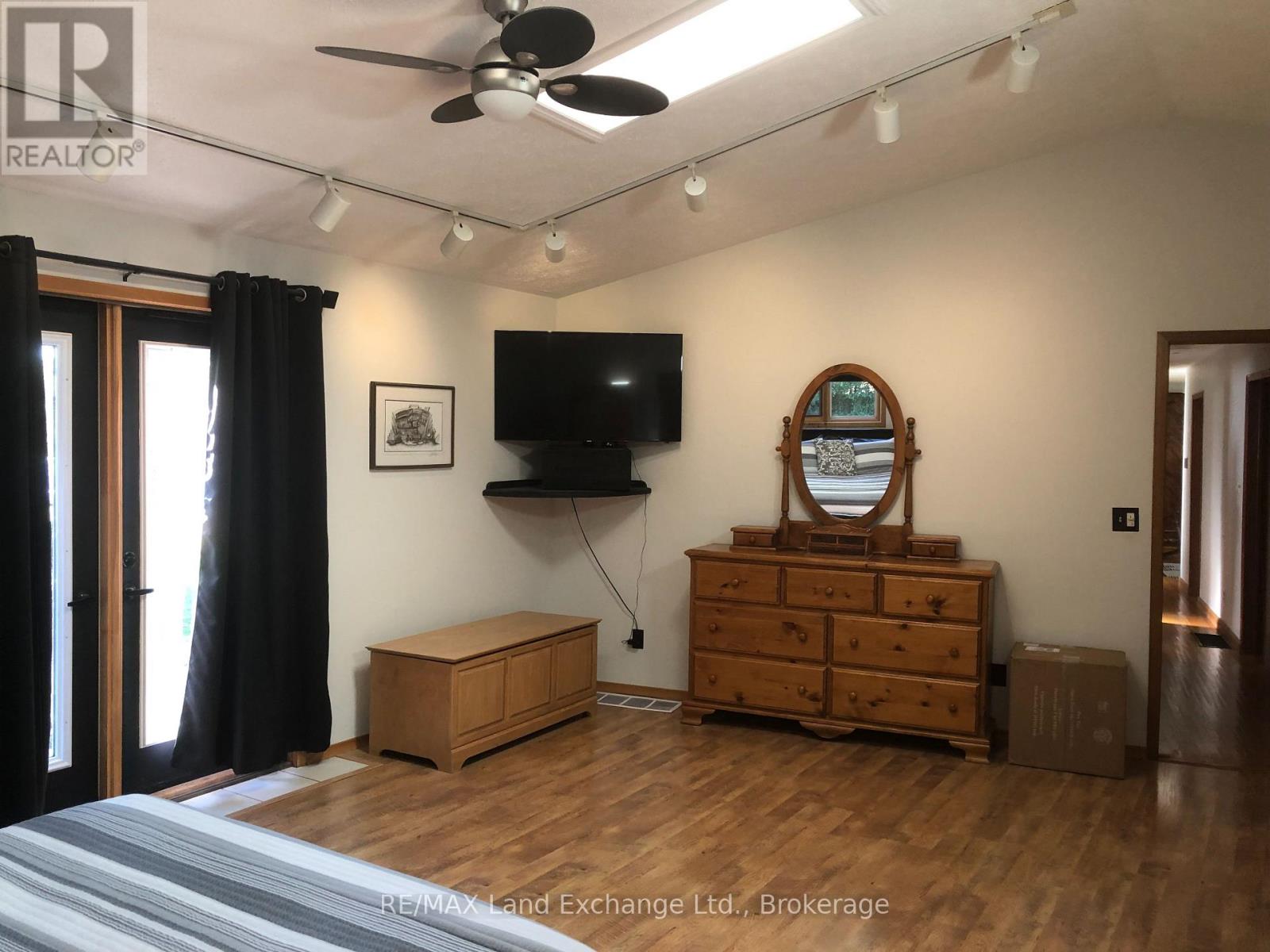 1073 8 CONCESSION, Kincardine — photo 12