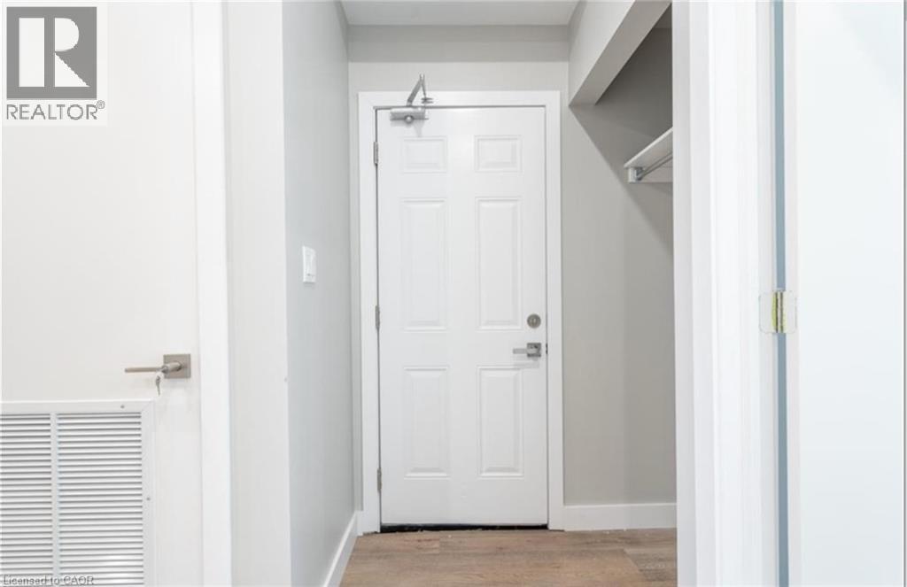 102 WELLINGTON Street N Unit# 1, Hamilton — photo 4